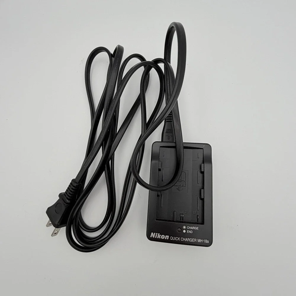 Nikon MH-18a Quick Charger for EN-EL3 EN-EL3a Li-ion Battery Black DSLR Camera
